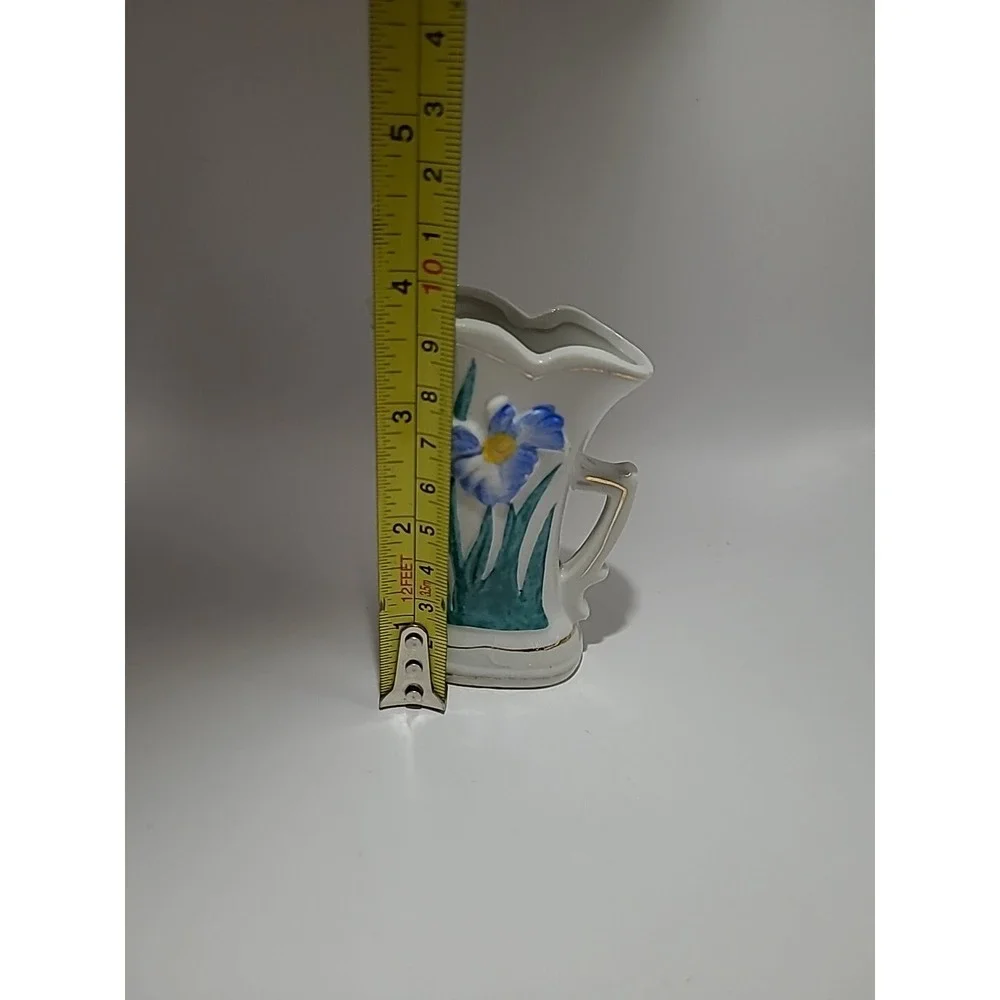 Cute Vintage Japanese Porcelain‎ Bud Vase
